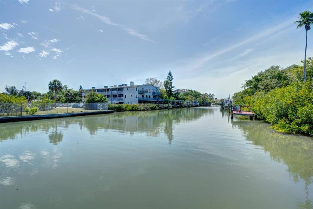 Beauty & The Beach For Lovers Of Fun, Work, Beach Clearwater Beach Exterior photo