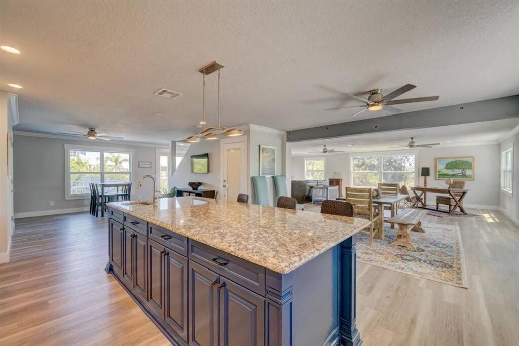 Beauty & The Beach For Lovers Of Fun, Work, Beach Clearwater Beach Exterior photo